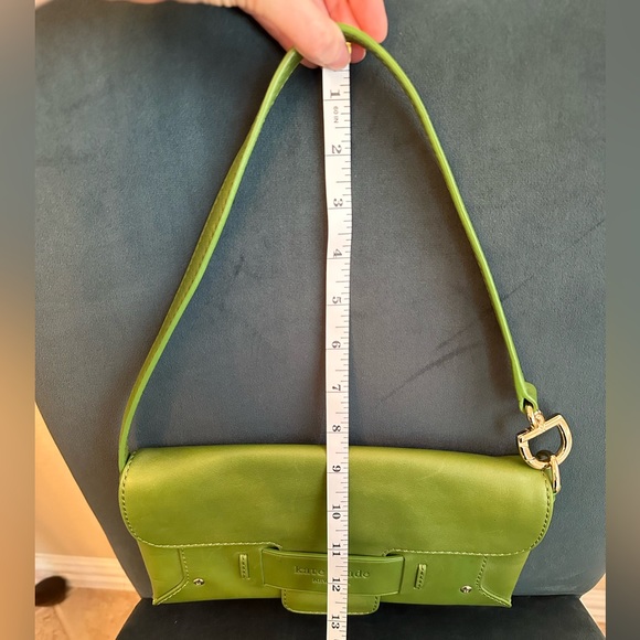 Kate Spade Green convertible purse with floral lining - Picture 11 of 11